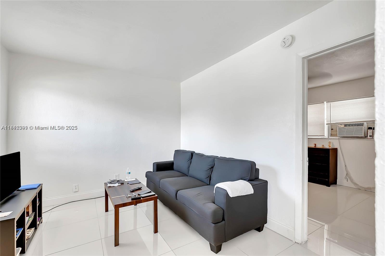 Ver detalles / sq. ft. $ 2025-07-16 0 foto