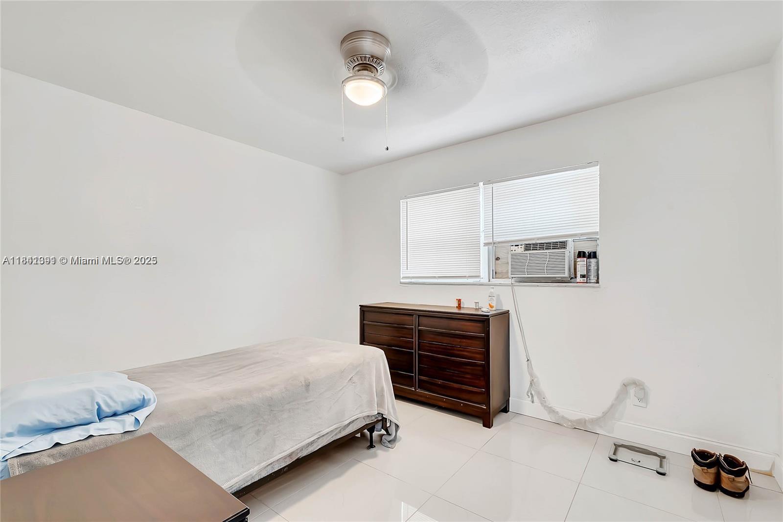 Ver detalles / sq. ft. $ 2025-07-16 0 foto
