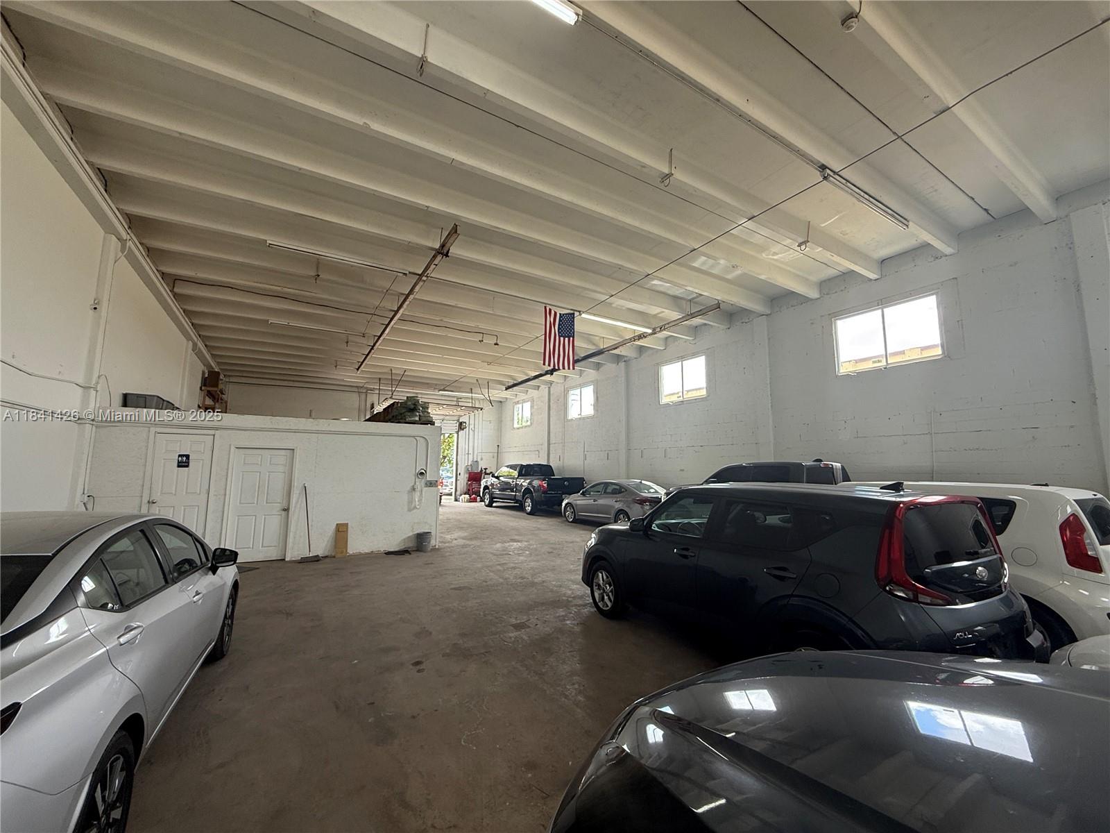 See details 1 / sq. ft. $ 2025-07-16 0 Photo
