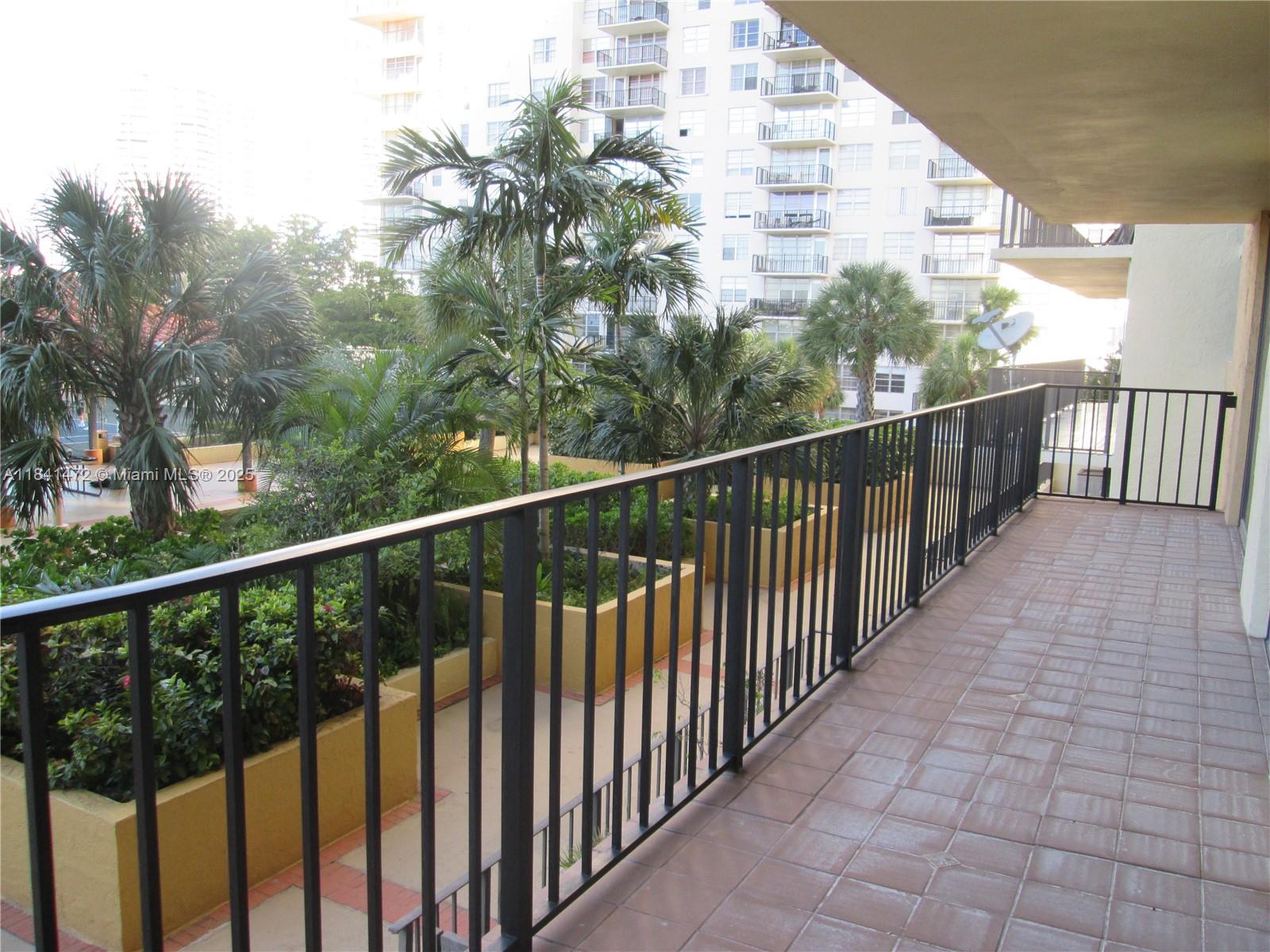 See details 408 2 / 2 1240 sq. ft. $ 2025-08-04 0 Photo