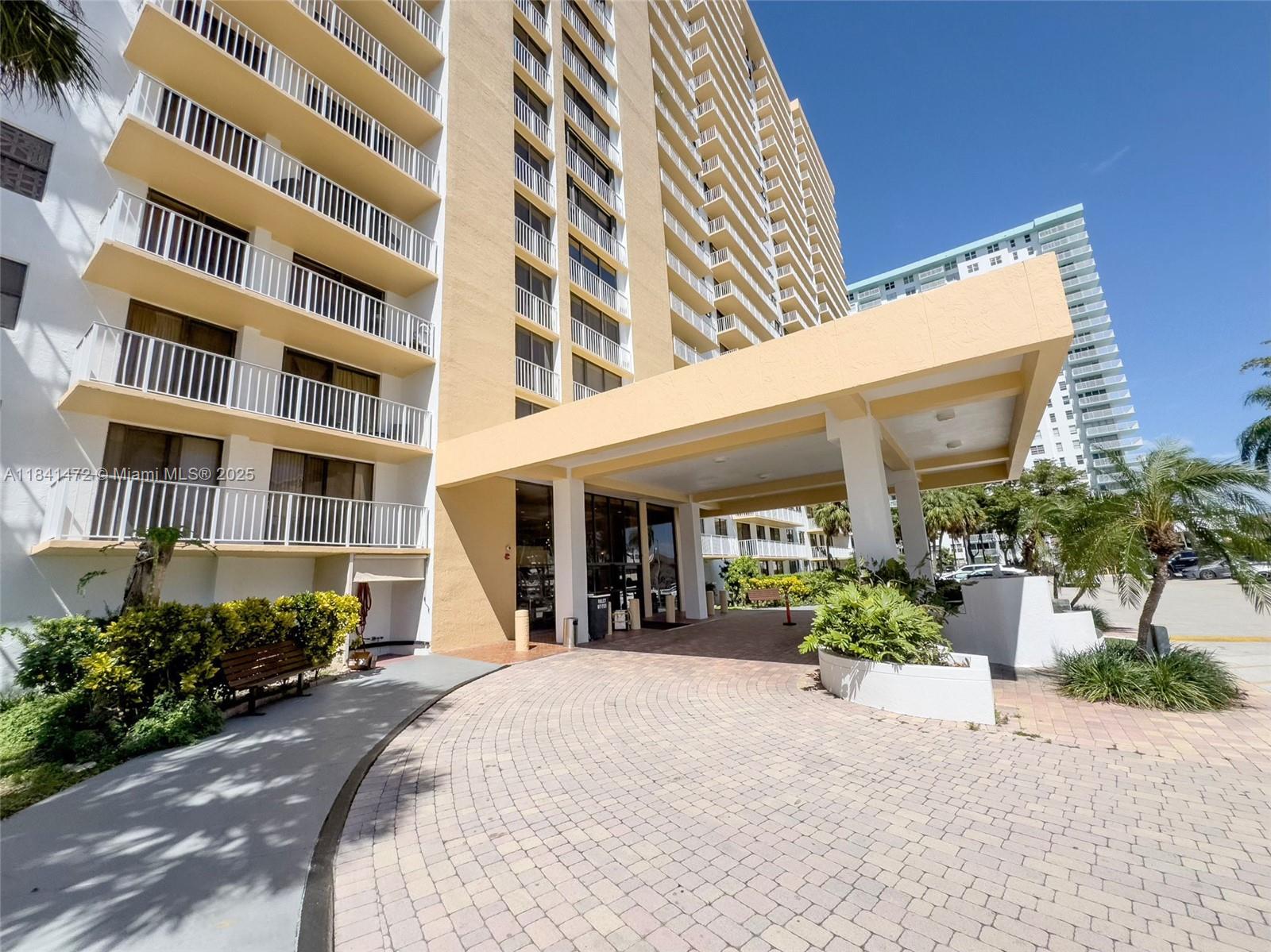 See details 408 2 / 2 1240 sq. ft. $ 2025-08-04 0 Photo