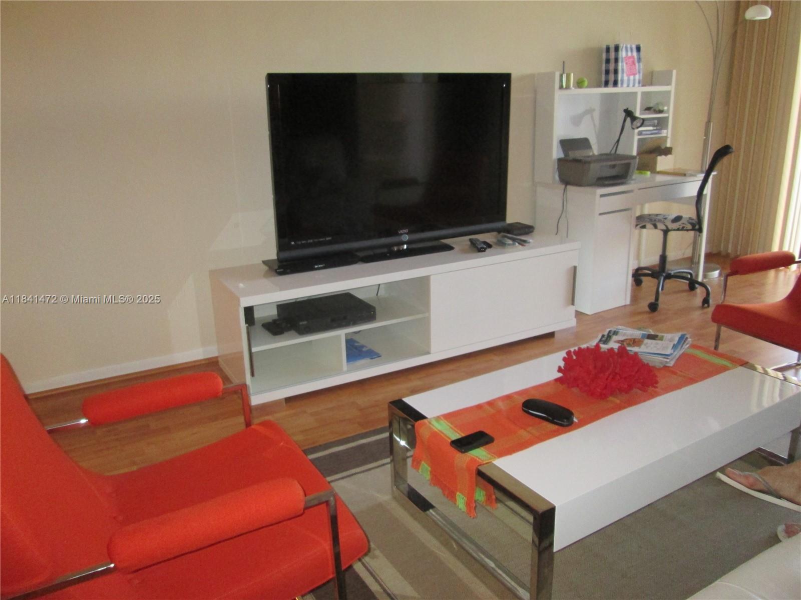 See details 408 2 / 2 1240 sq. ft. $ 2025-08-04 0 Photo