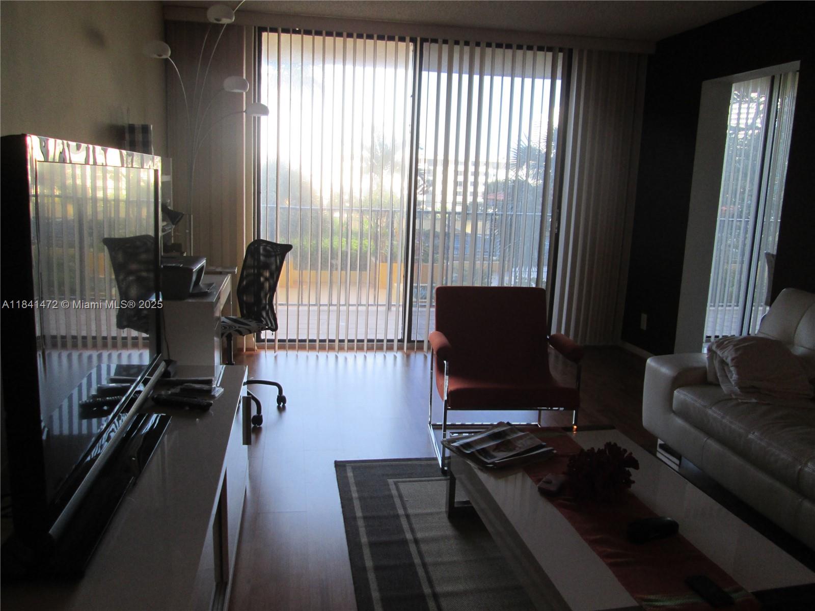See details 408 2 / 2 1240 sq. ft. $ 2025-08-04 0 Photo