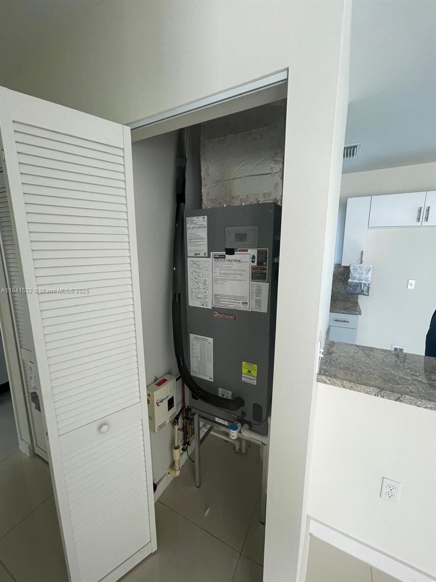 Ver detalles / sq. ft. $ 2025-07-16 0 foto