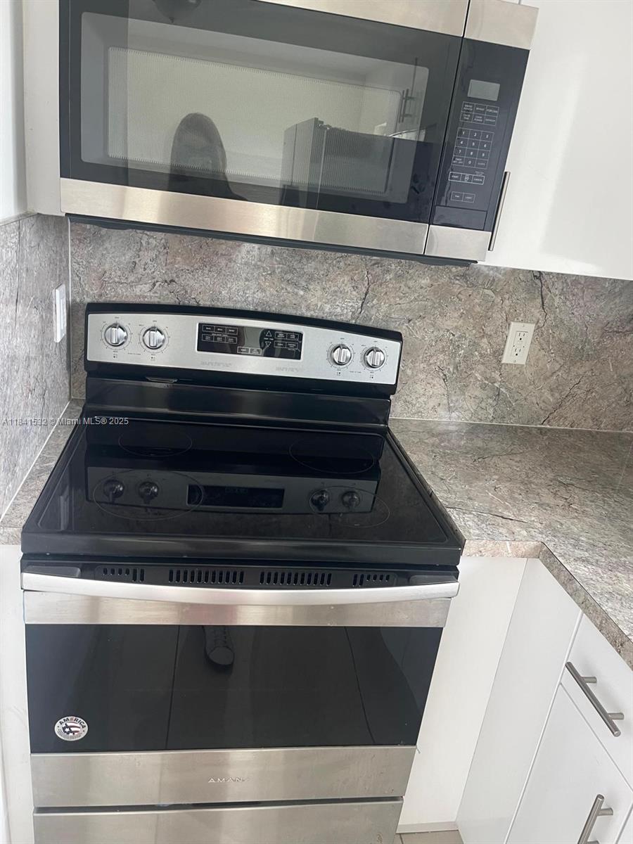 Ver detalles / sq. ft. $ 2025-07-16 0 foto