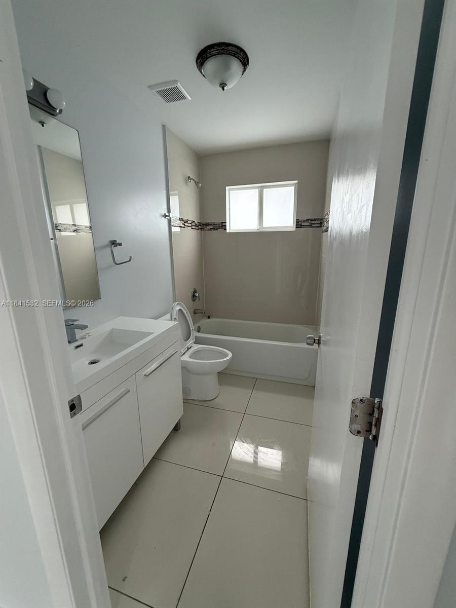   /  1850 sq. ft. $ 2026-04-21 0 Photo