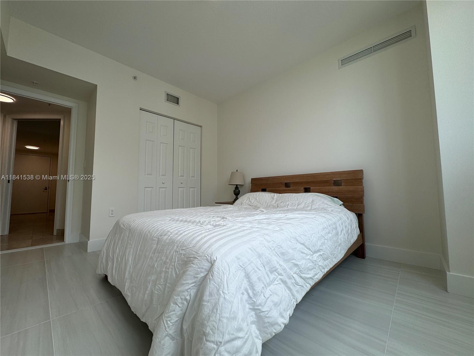 Photo of 1755 Hallandale Beach Blvd  #2207E, Hallandale Beach, Florida, 33009 - 