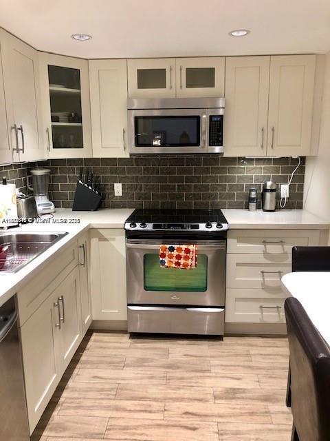 Photo of 400 Kings Point Dr  #820, Sunny Isles Beach, Florida, 33160 - 