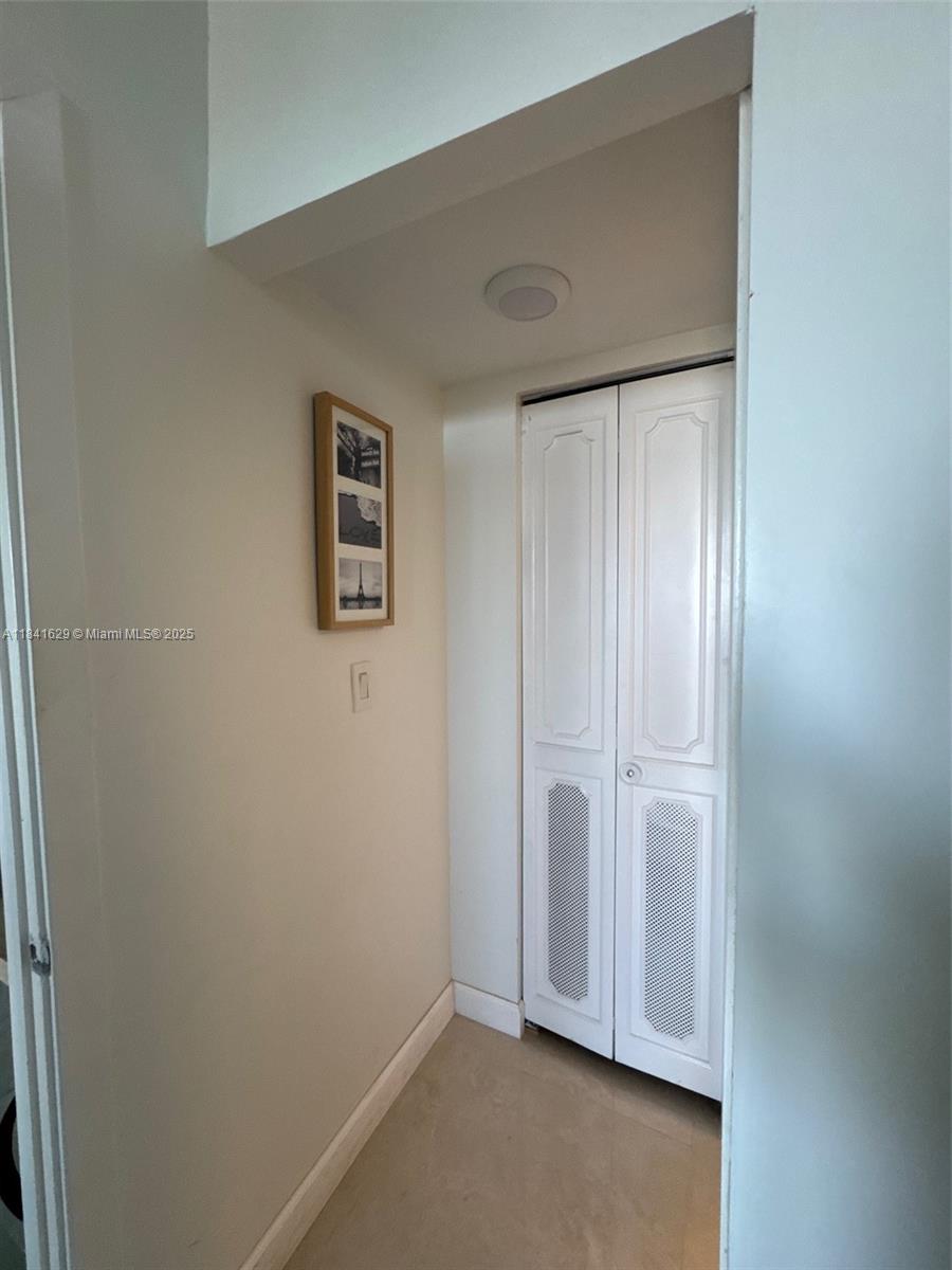Photo of 3675 Country Club Dr  #2106, Aventura, Florida, 33180 - 