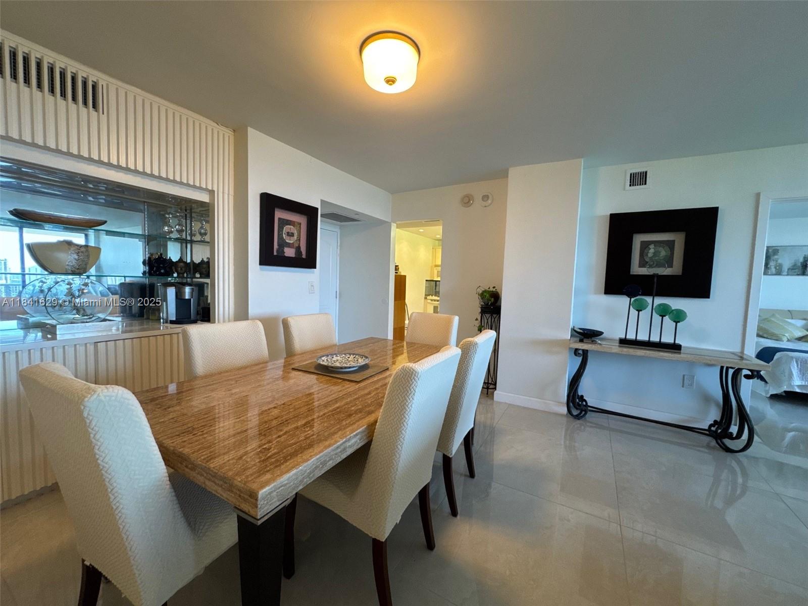 Photo of 3675 Country Club Dr #2106, Aventura, Florida, 33180 -