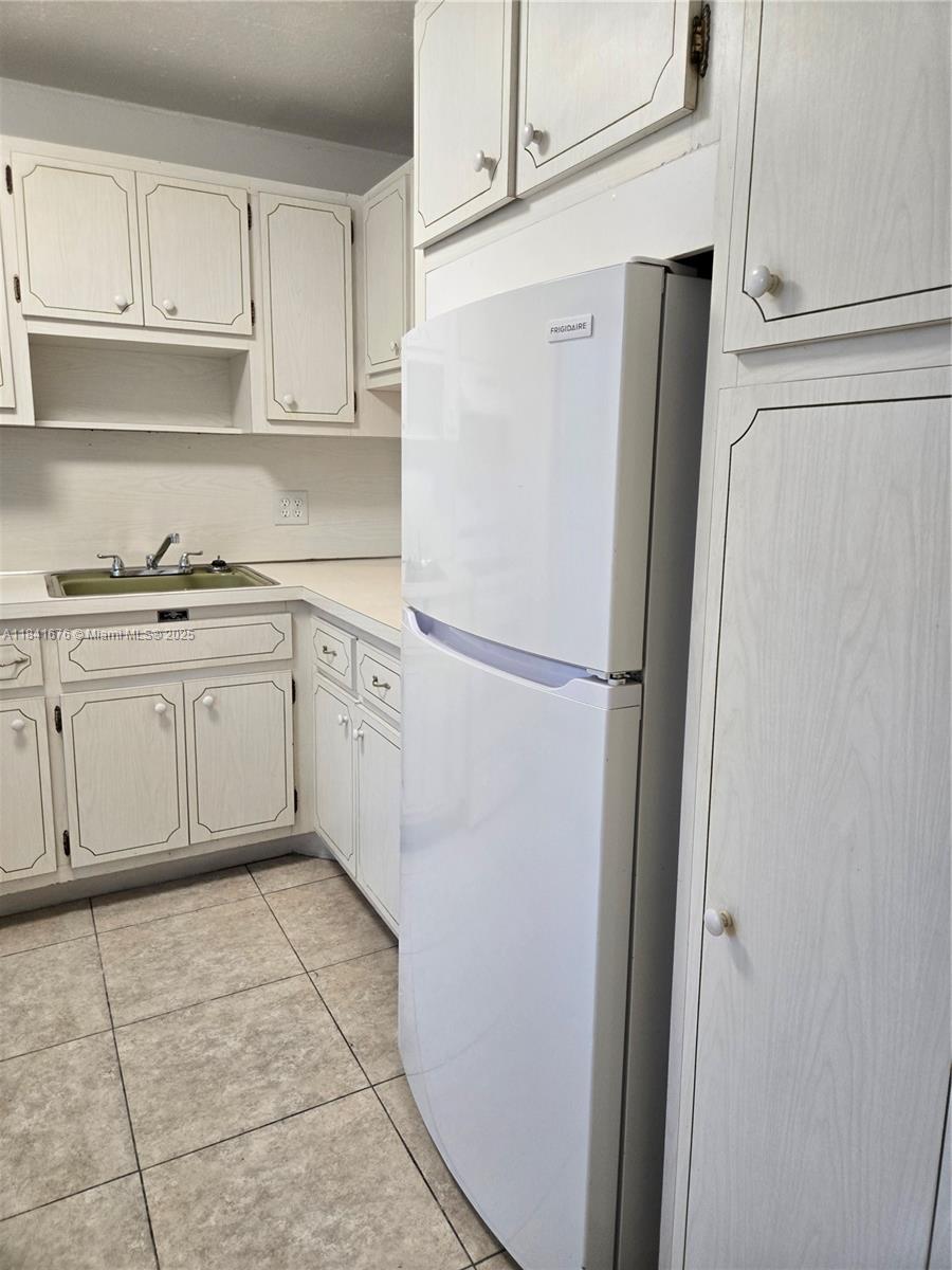 See details 106 1 / 1 700 sq. ft. $ 2025-07-16 0 Photo