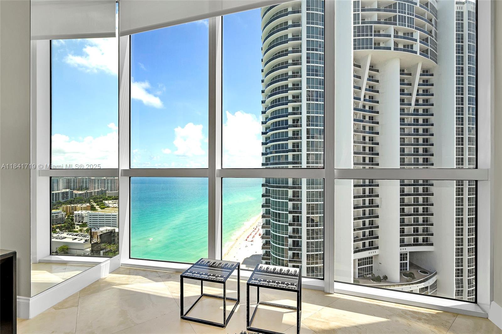 See details 4009A 2 / 2 1324 sq. ft. $ 2025-07-16 0 Photo