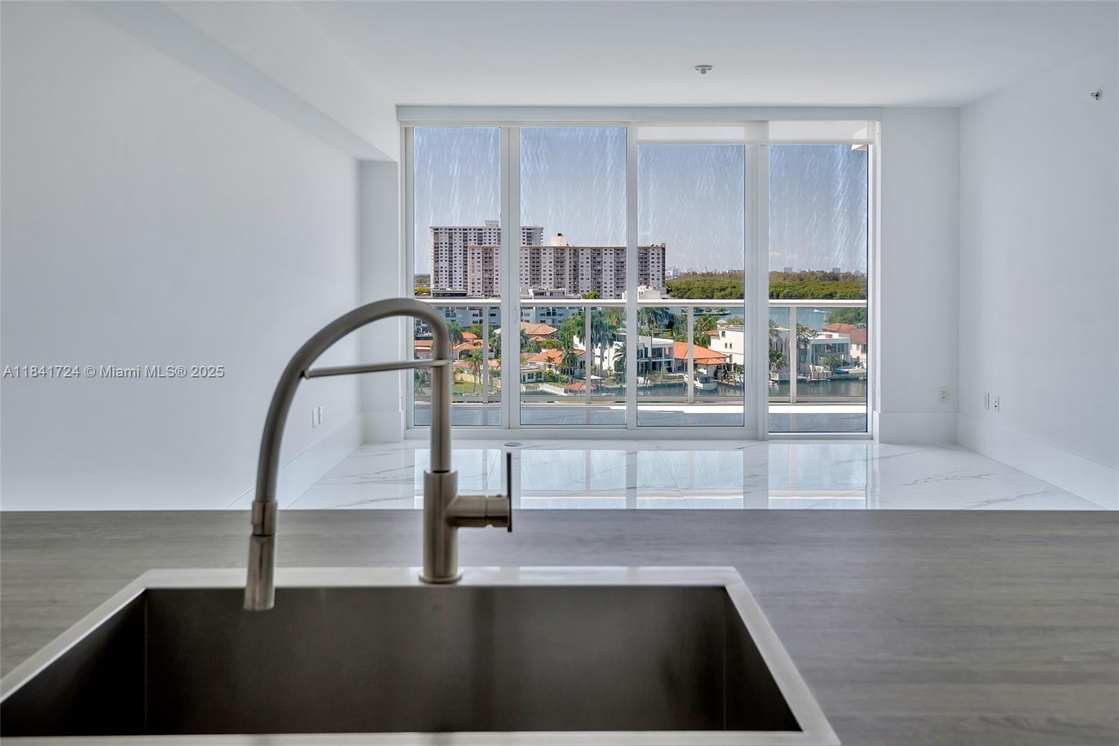 Photo of 400 Sunny Isles Blvd  #917, Sunny Isles Beach, Florida, 33160 - 