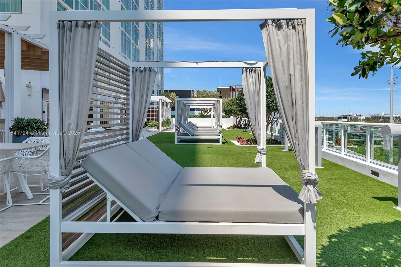 Photo of 400 Sunny Isles Blvd  #917, Sunny Isles Beach, Florida, 33160 - 