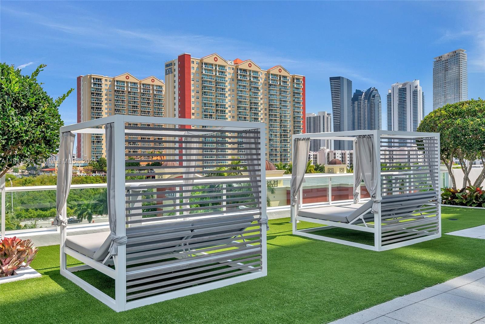 Photo of 400 Sunny Isles Blvd  #917, Sunny Isles Beach, Florida, 33160 - 