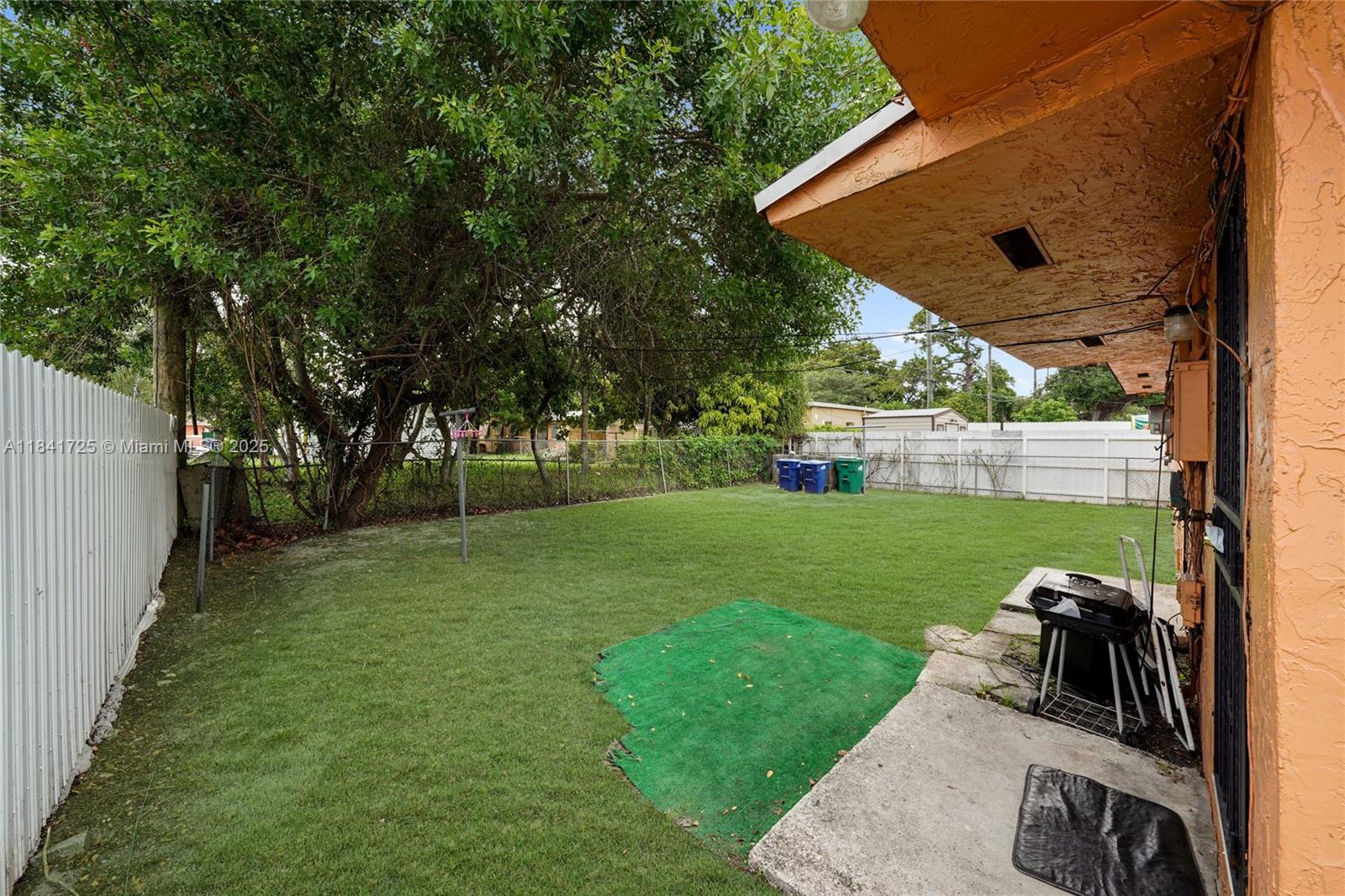 See details / 2496 sq. ft. $ 2025-07-16 0 Photo