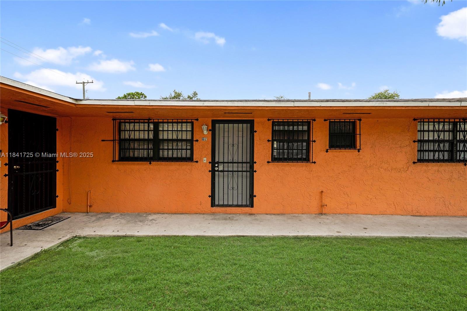 See details / 2496 sq. ft. $ 2025-07-16 0 Photo