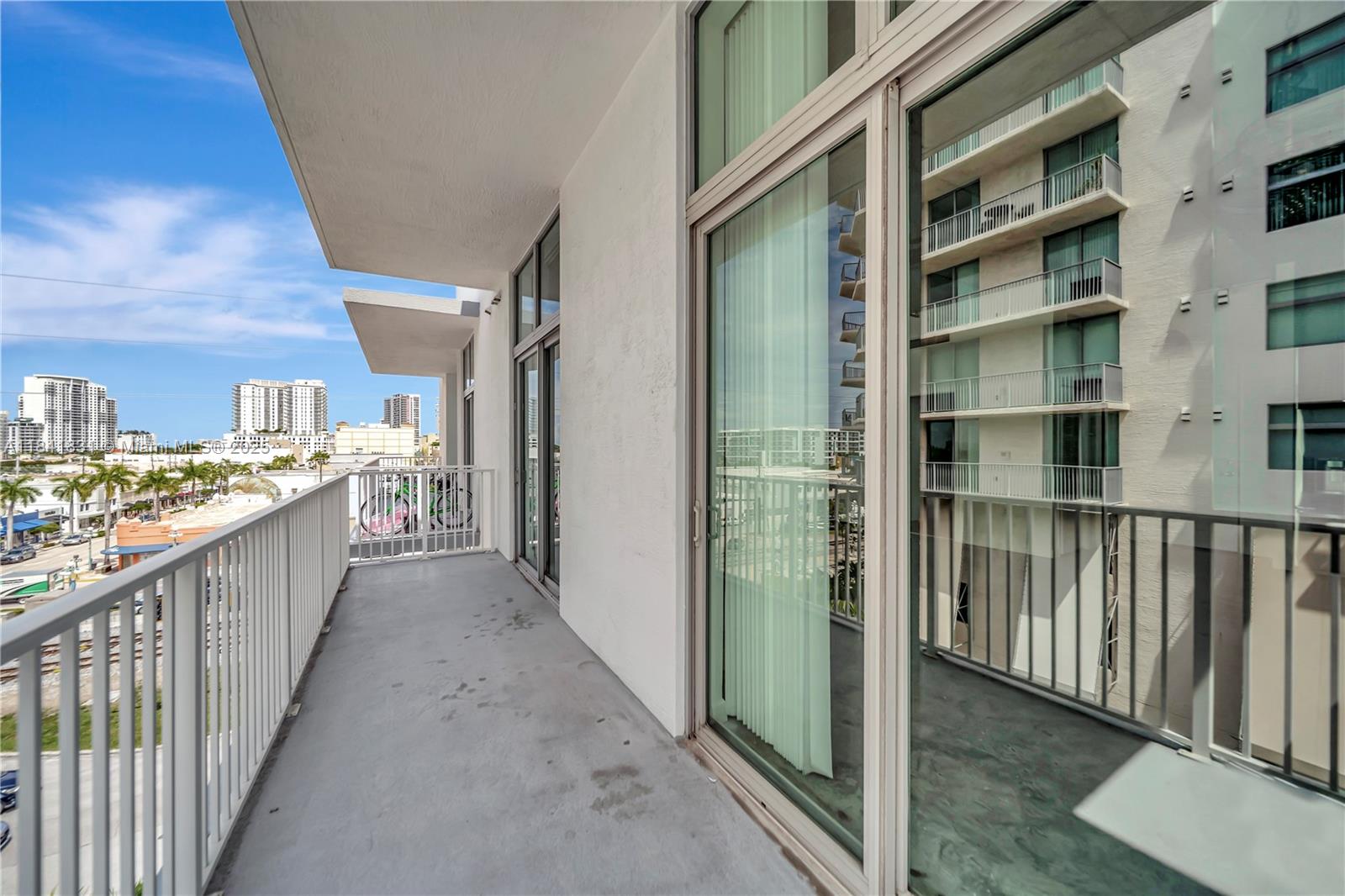 Photo of 2100 Van Buren St  #517, Hollywood, Florida, 33020 - 