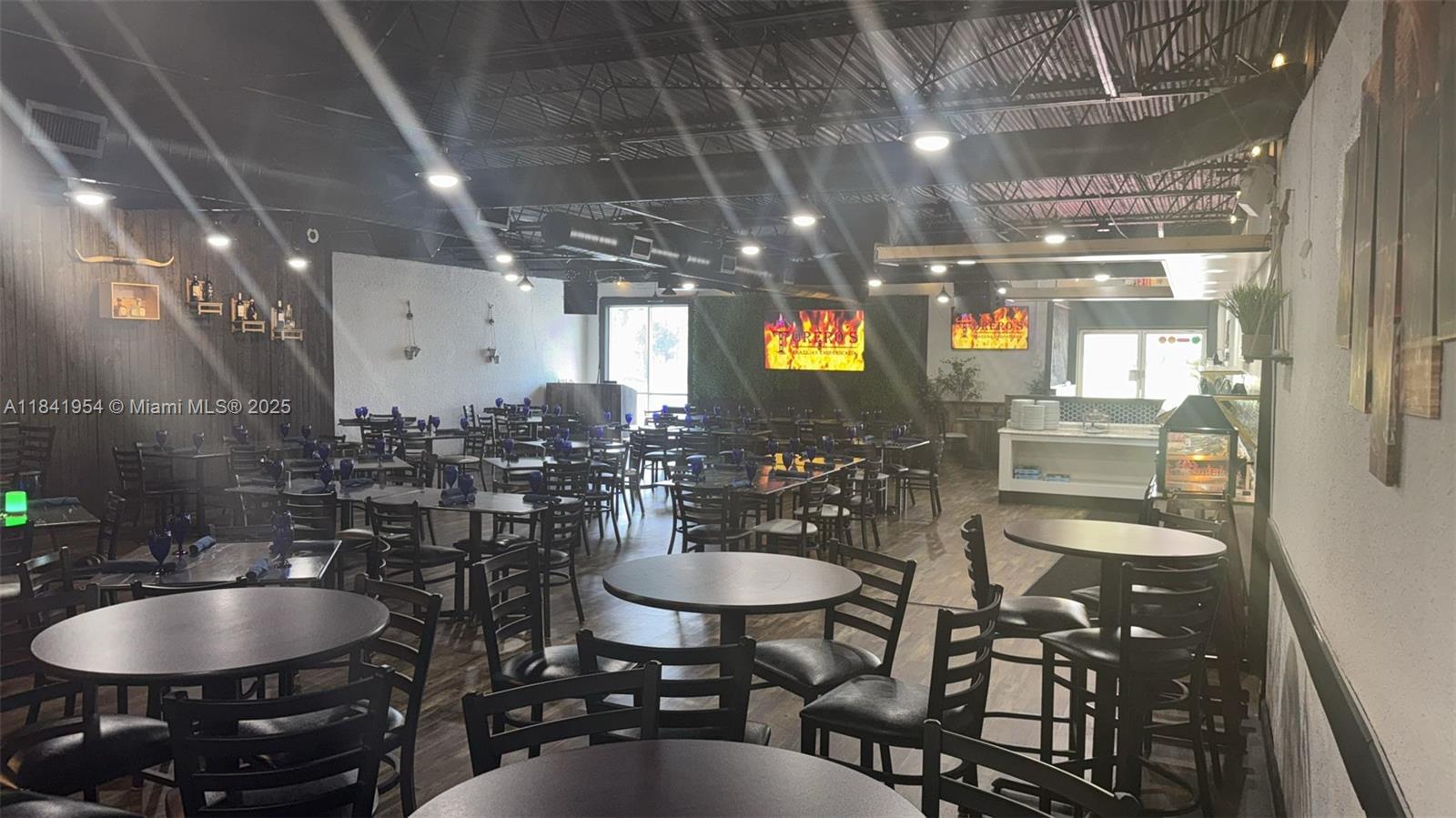 Ver detalles / sq. ft. $ 2025-07-17 0 foto