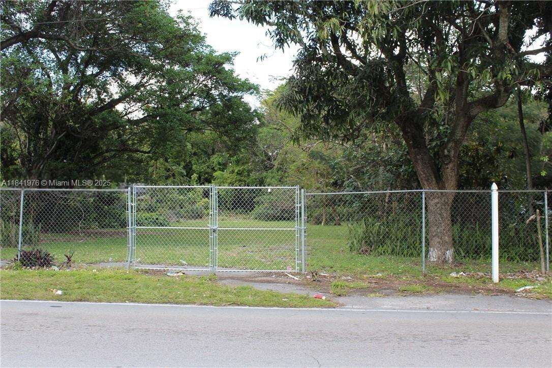 See details / sq. ft. $ 2025-08-03 0 Photo
