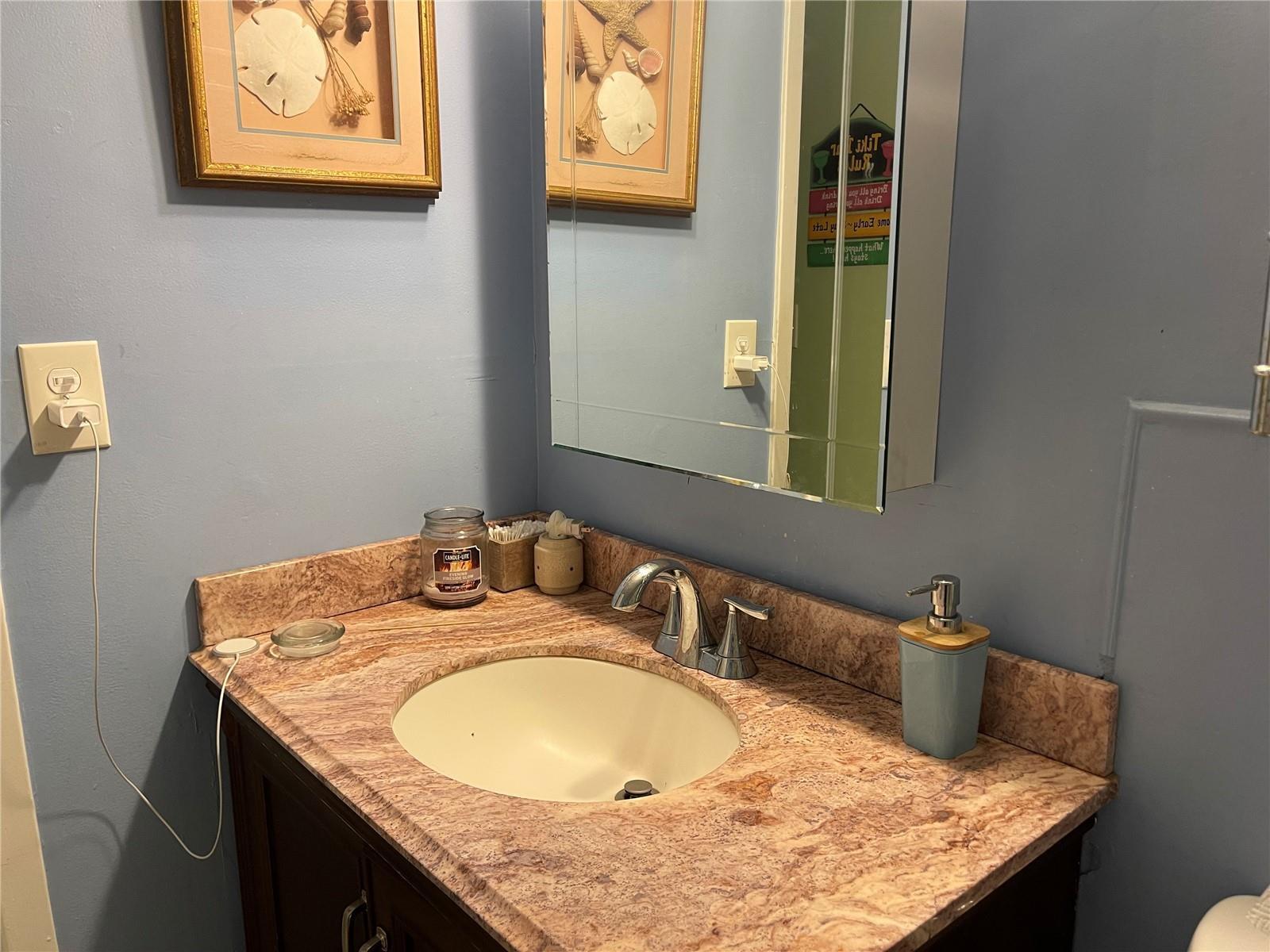 See details 988 2 / 2 1067 sq. ft. $ 2026-06-21 0 Photo