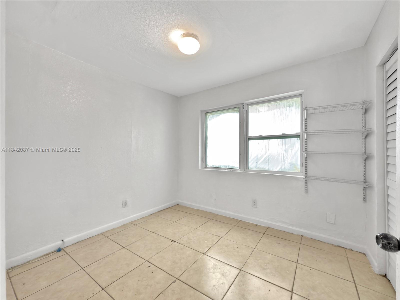Ver detalles / 1342 sq. ft. $ 2025-07-17 0 foto
