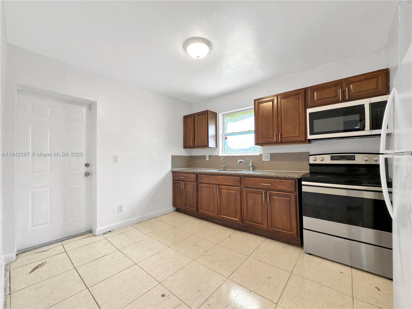 Ver detalles / 1342 sq. ft. $ 2025-07-17 0 foto