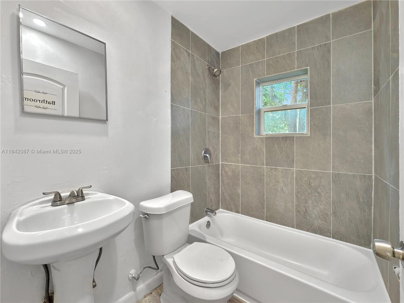 Ver detalles / 1342 sq. ft. $ 2025-07-17 0 foto