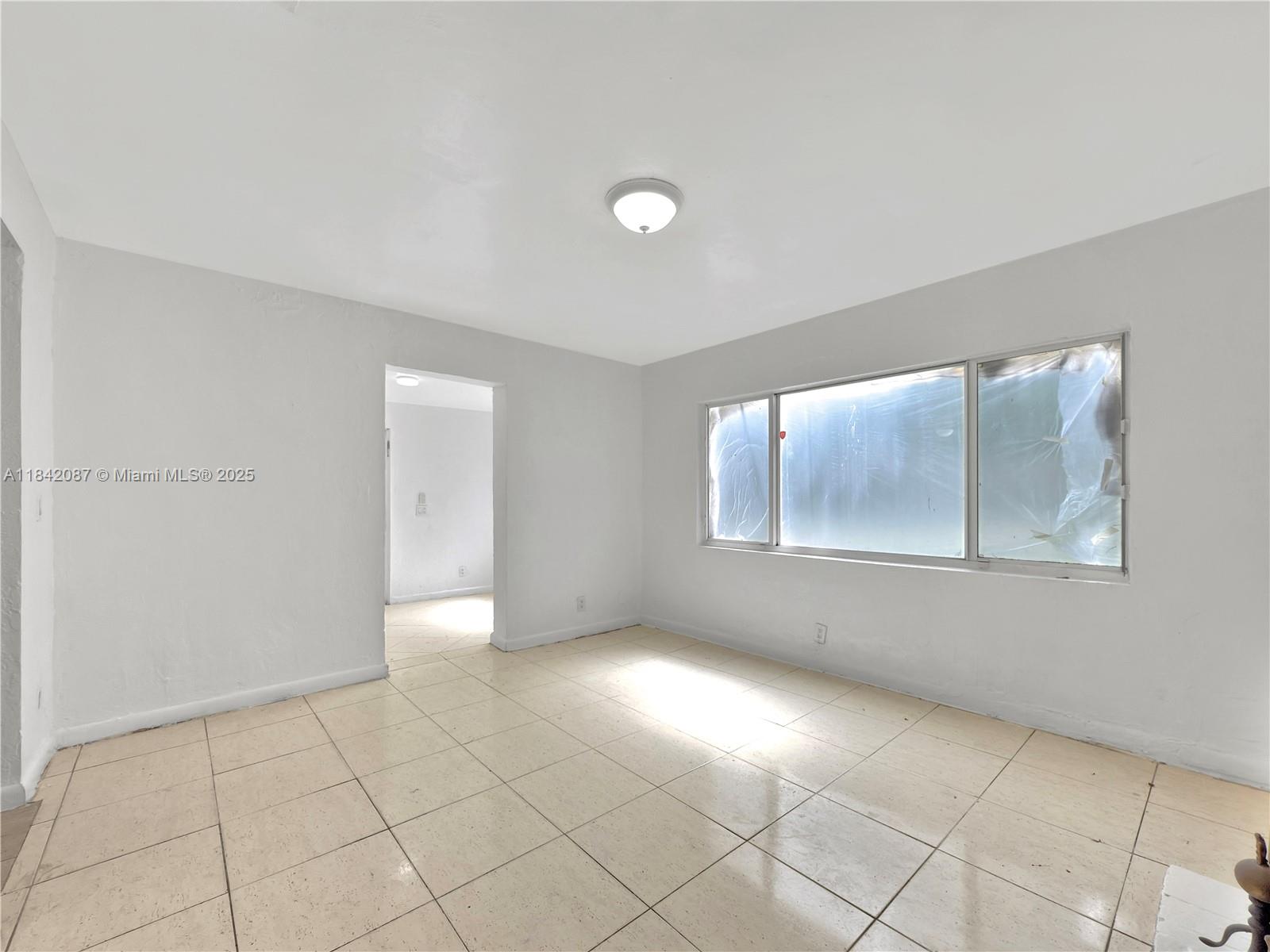Ver detalles / 1342 sq. ft. $ 2025-07-17 0 foto