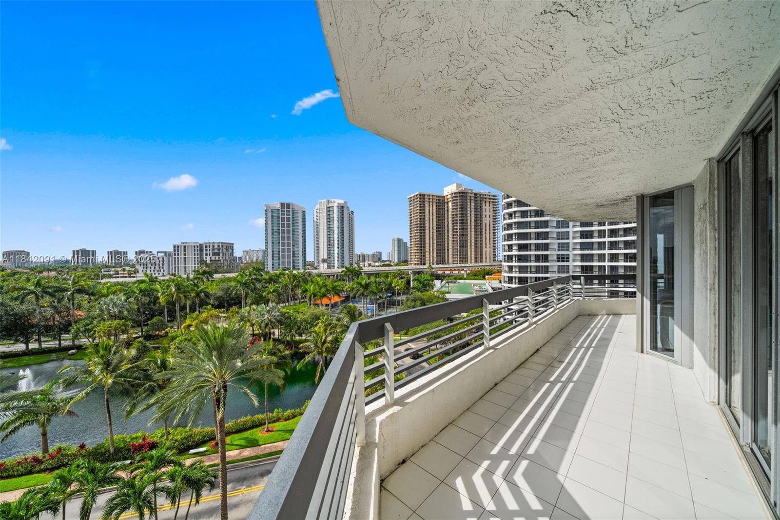 Photo of 19101 36th Ct  #807, Aventura, Florida, 33180 - 