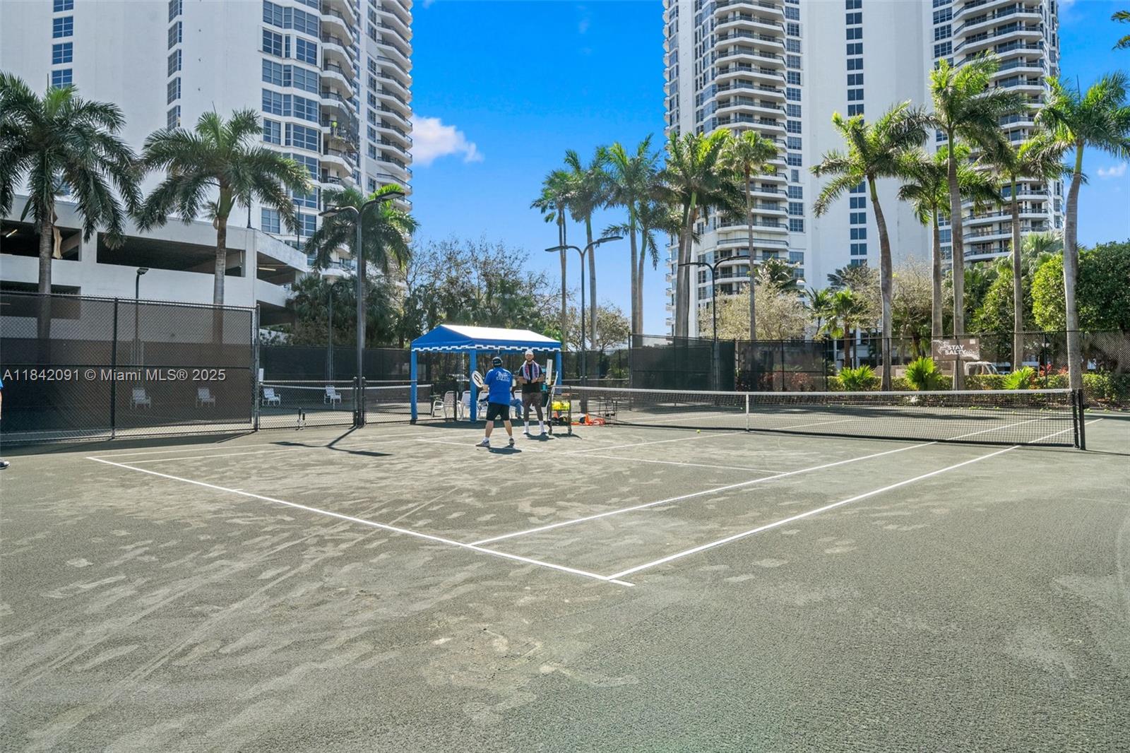Photo of 19101 36th Ct  #807, Aventura, Florida, 33180 - 