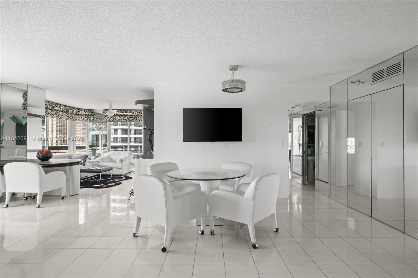 Photo of 19101 36th Ct #807, Aventura, Florida, 33180 -