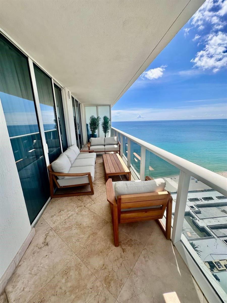 2406 2 / 2 1458 sq. ft. $ 2026-06-11 0 Photo