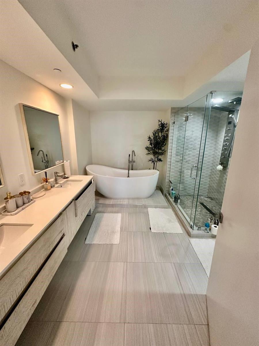 2406 2 / 2 1458 sq. ft. $ 2026-06-11 0 Photo