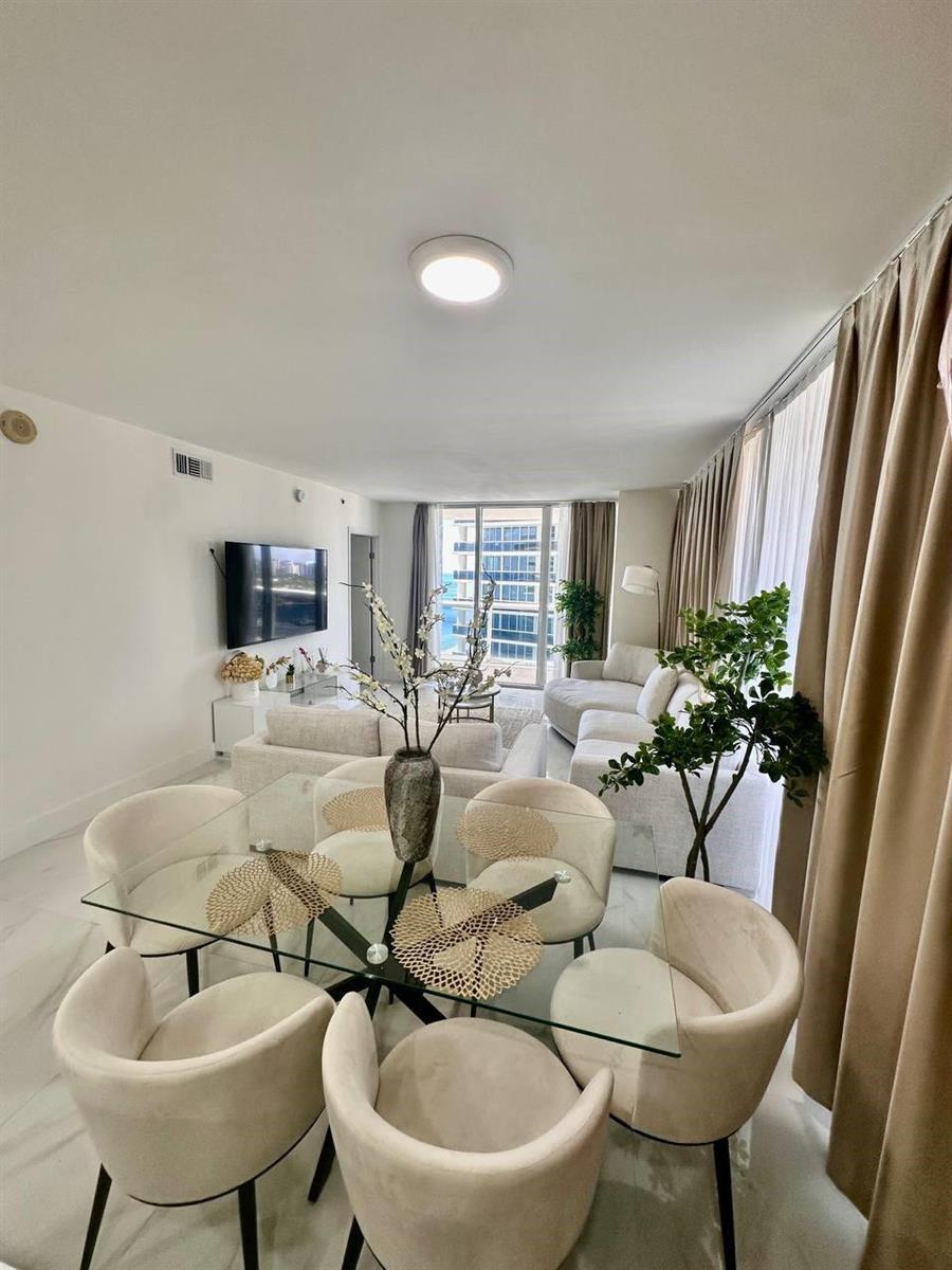 2406 2 / 2 1458 sq. ft. $ 2026-06-11 0 Photo