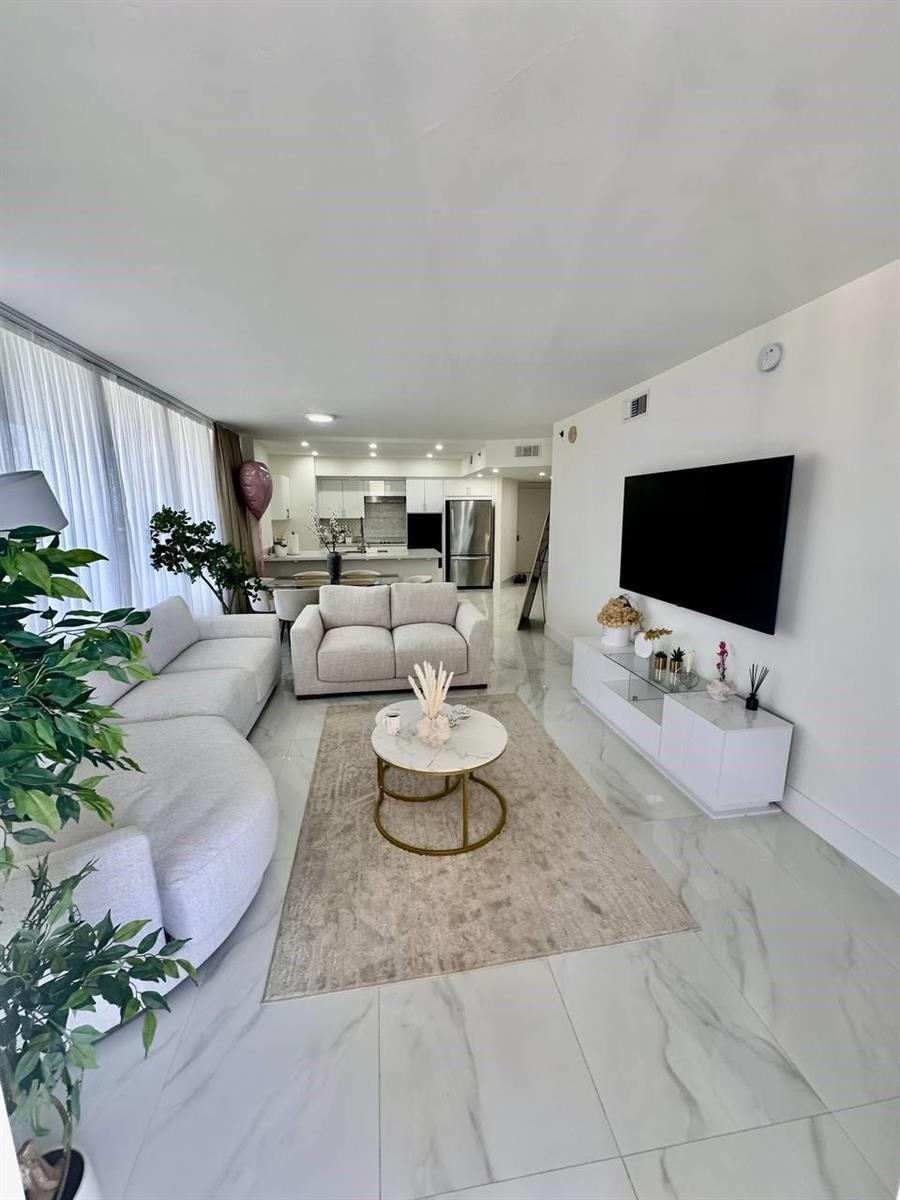 2406 2 / 2 1458 sq. ft. $ 2026-06-11 0 Photo