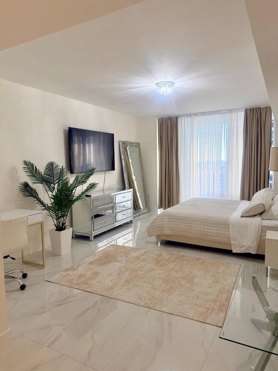 2406 2 / 2 1458 sq. ft. $ 2026-06-11 0 Photo