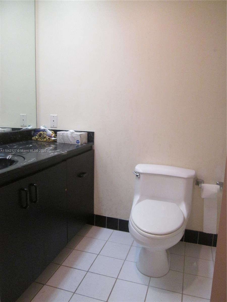 See details 710 0 / 1 595 sq. ft. $ 2025-07-17 0 Photo