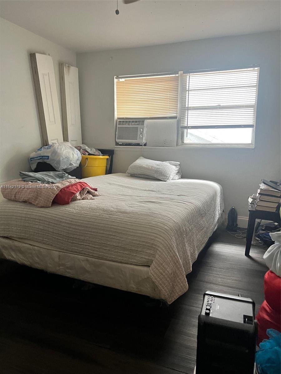 See details / sq. ft. $ 2025-07-18 0 Photo