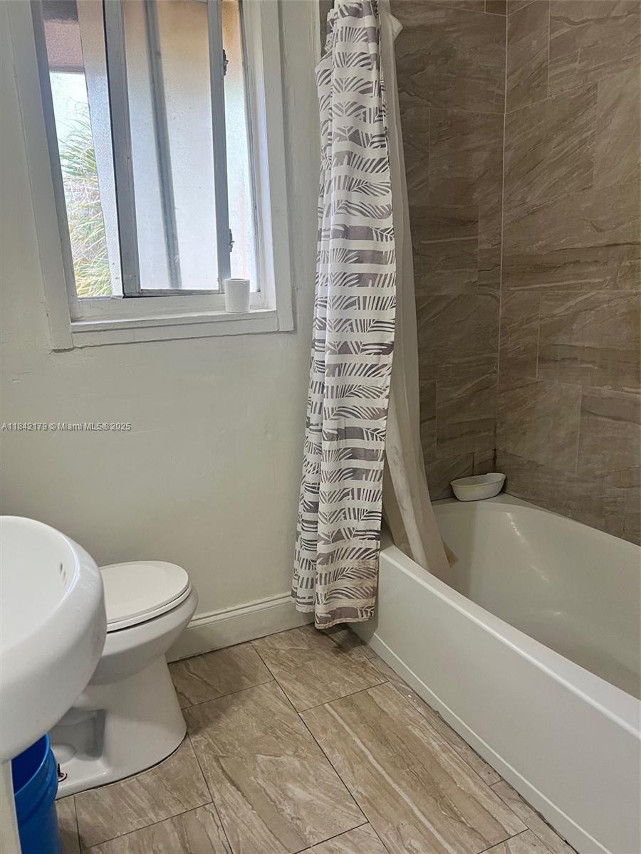 See details / sq. ft. $ 2025-07-18 0 Photo