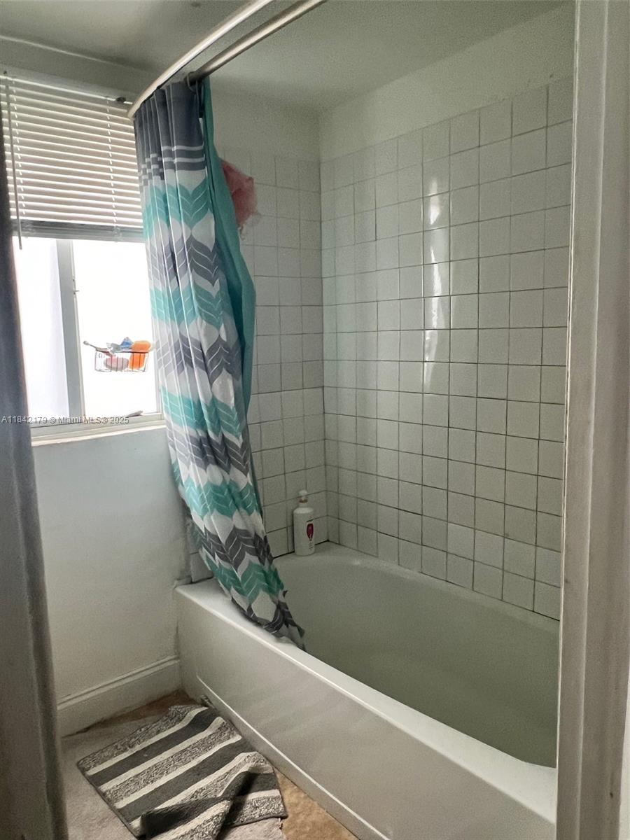 See details / sq. ft. $ 2025-07-18 0 Photo