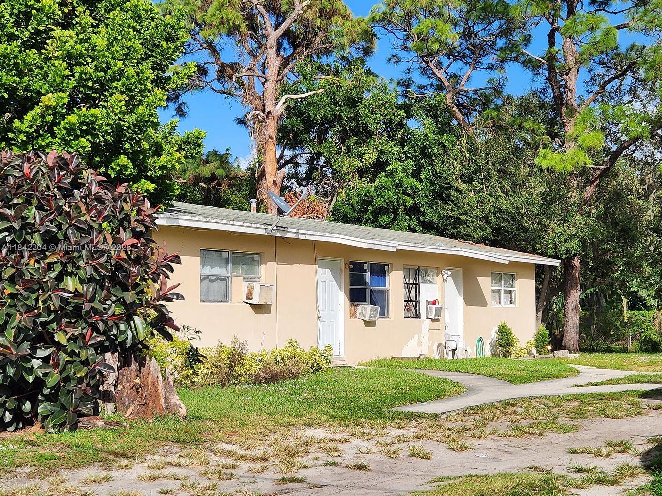See details / 1296 sq. ft. $ 2025-07-17 0 Photo