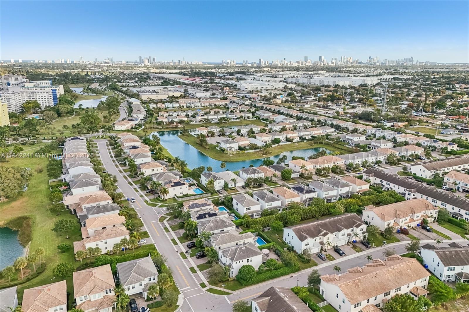 See details 1402 3 / 3 2220 sq. ft. $ 2025-08-07 0 Photo