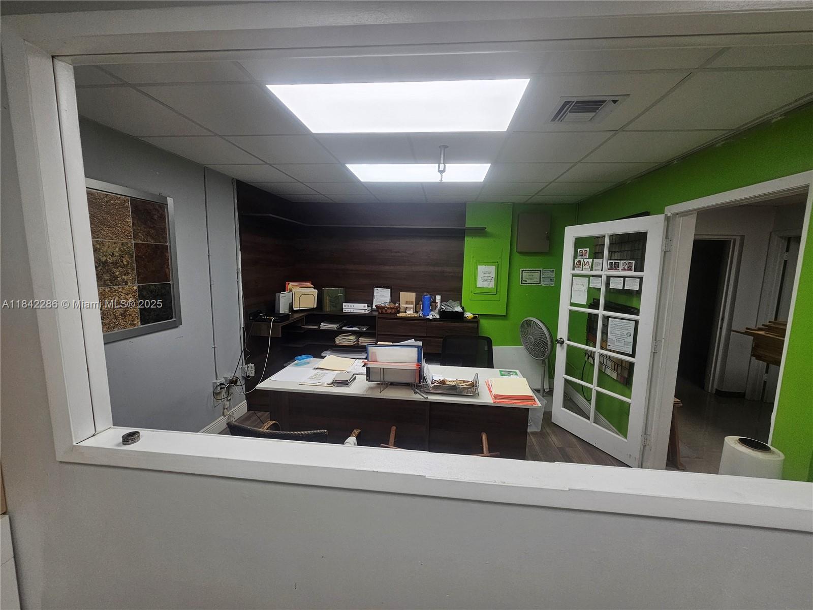 See details / sq. ft. $ 2025-07-17 0 Photo