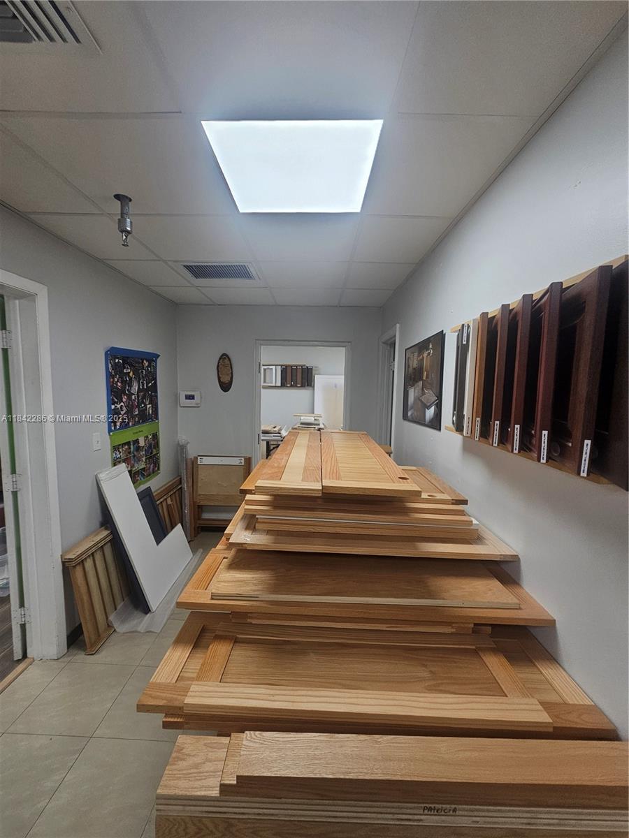 See details / sq. ft. $ 2025-07-17 0 Photo