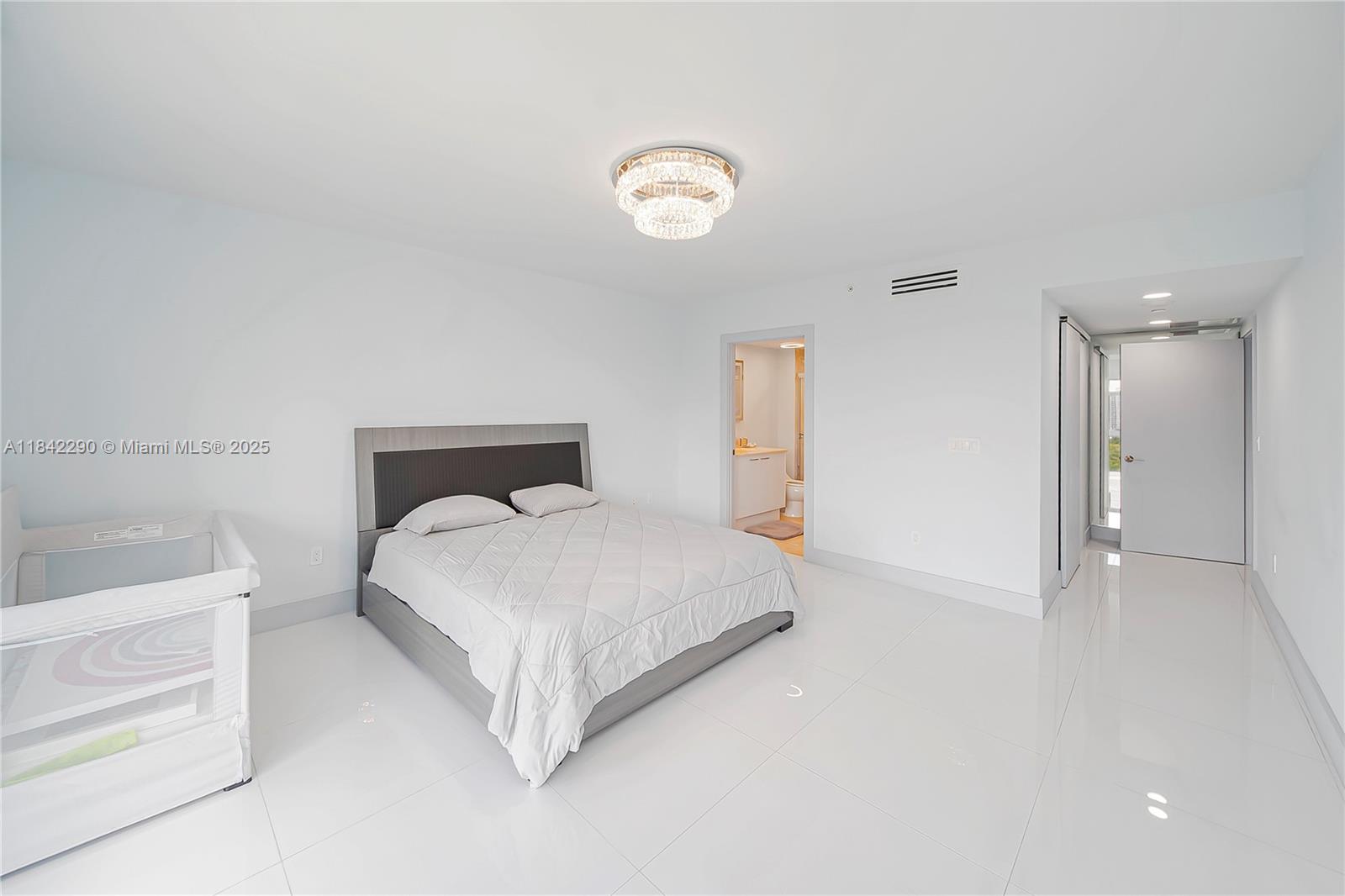 Photo of 3301 183rd St  #1209, Aventura, Florida, 33160 - 