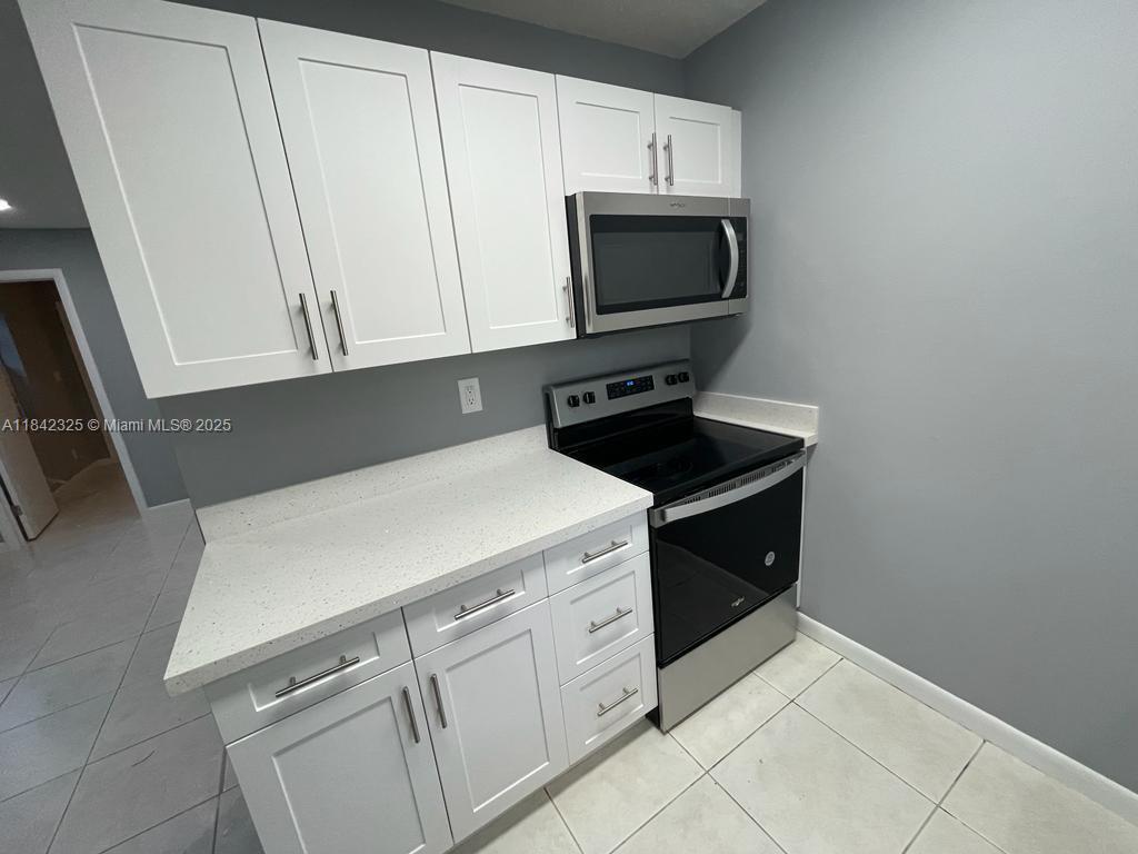 Ver detalles / 2768 sq. ft. $ 2025-07-17 0 foto