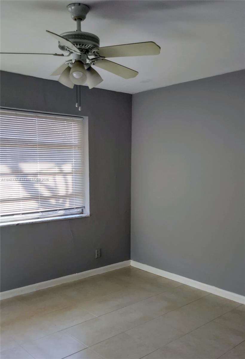 Ver detalles / 1980 sq. ft. $ 2025-07-17 0 foto
