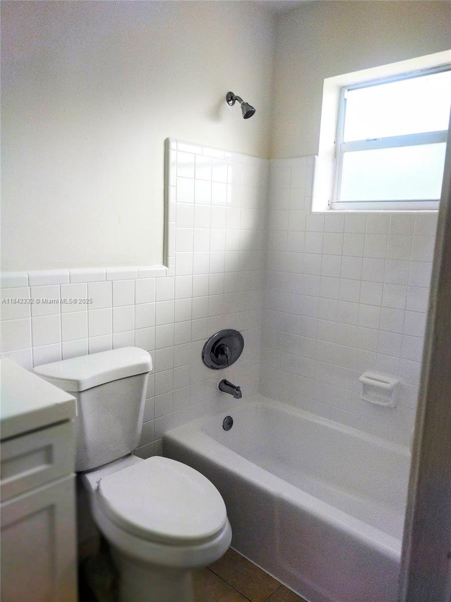 Ver detalles / 1980 sq. ft. $ 2025-07-17 0 foto