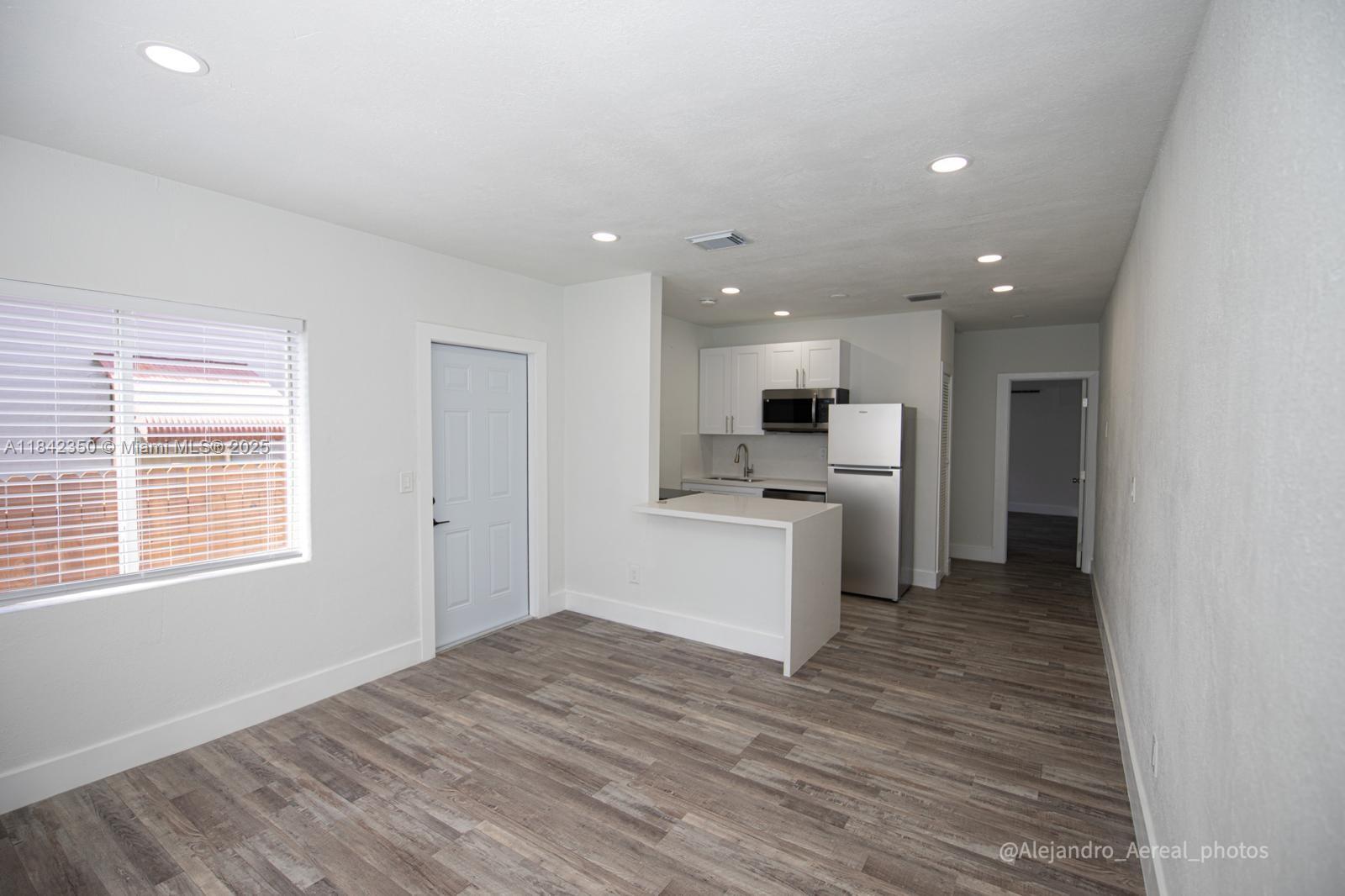 Ver detalles / 1850 sq. ft. $ 2025-07-17 0 foto